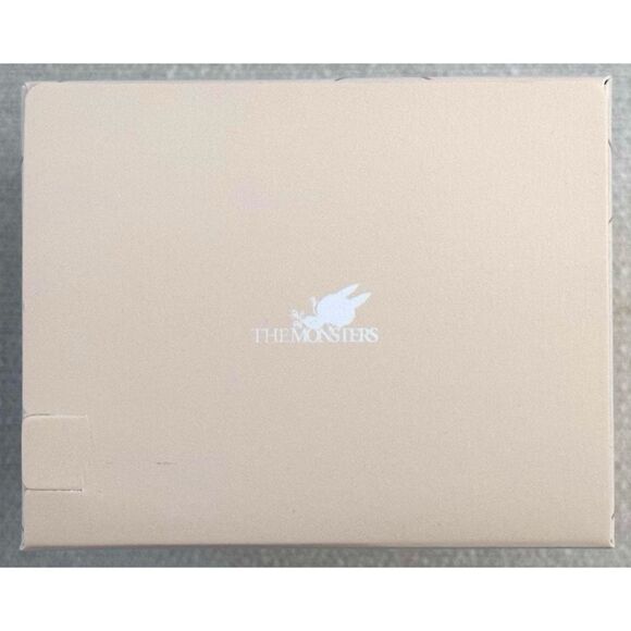 POP MART THE MONSTERS LABUBU “DADA” Have a Seat Vinyl Plush Single Blind Box - Picture 6 of 11